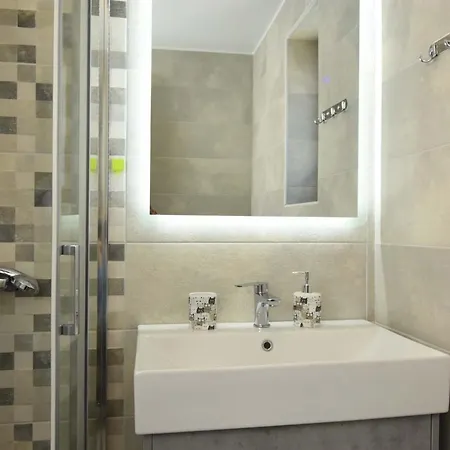 Dafni - Infinite Sea Vistas With Private Pool *