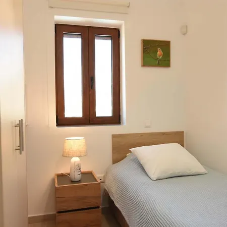 Dafni - Infinite Sea Vistas With Private Pool Kalamata