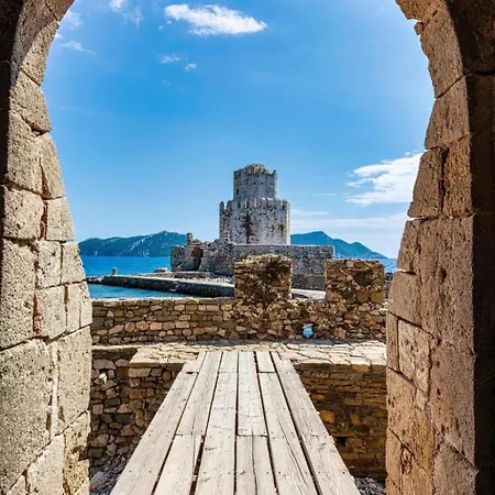 Dafni - Infinite Sea Vistas With Private Pool * Kalamata