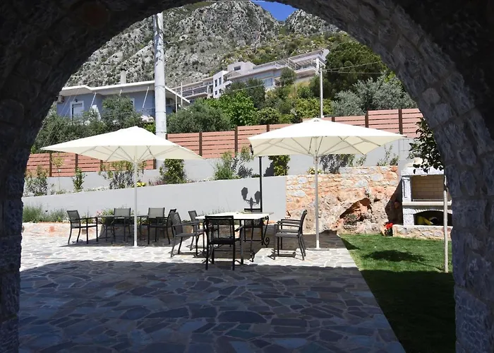Dafni - Infinite Sea Vistas With Private Pool * Kalamata