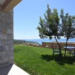 Dafni - Infinite Sea Vistas With Private Pool