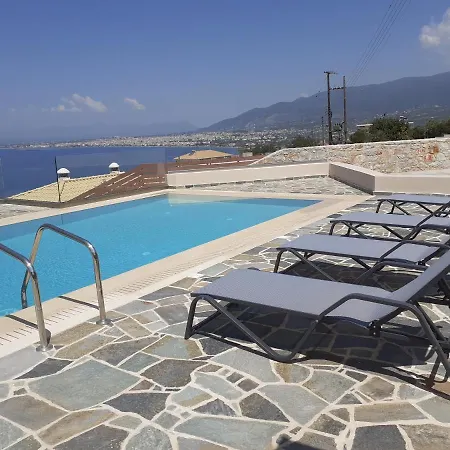 别墅 Dafni - Infinite Sea Vistas With Private Pool 卡拉马塔