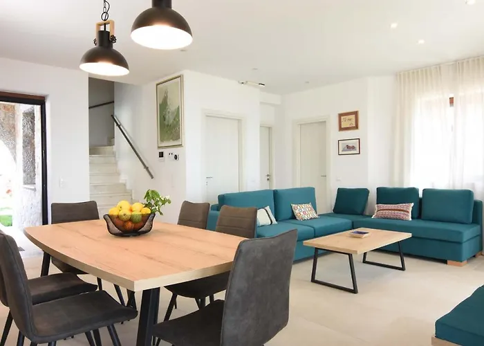 Вилла Dafni - Infinite Sea Vistas With Private Pool *