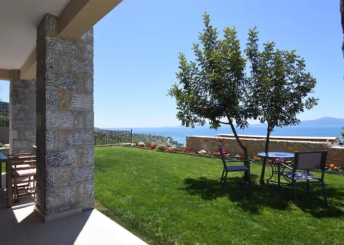 Dafni - Infinite Sea Vistas With Private Pool