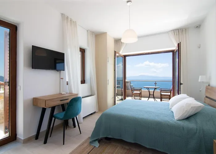 Dafni - Infinite Sea Vistas With Private Pool וילה *